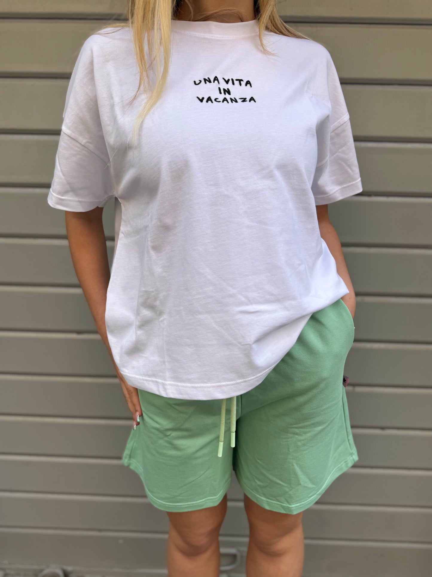 T-SHIRT UNA VITA IN VACANZA