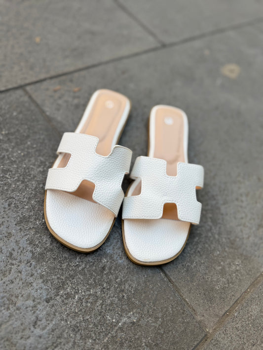 CIABATTINA MOD HERMES (bianca)